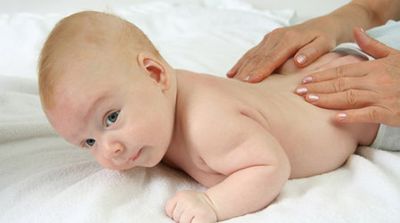 Кривошея у младенцев